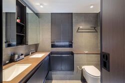 Simsville (D14), Condominium #587416401